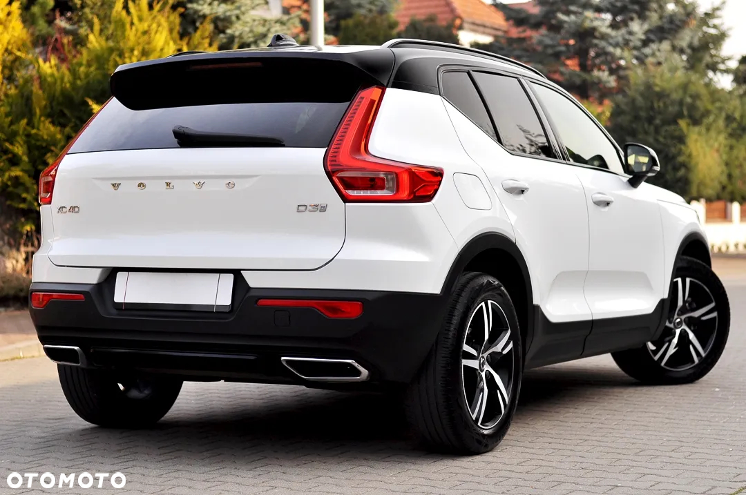 Volvo XC 40 D3 R-Design - 4