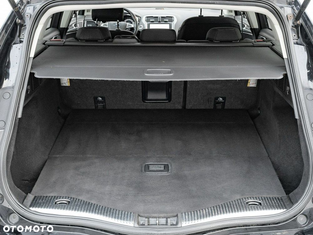 Ford Mondeo 2.0 EcoBlue Titanium - 26