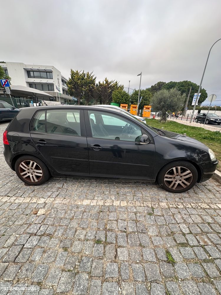 VW Golf 1.9 TDi BlueM. Confortline - 3