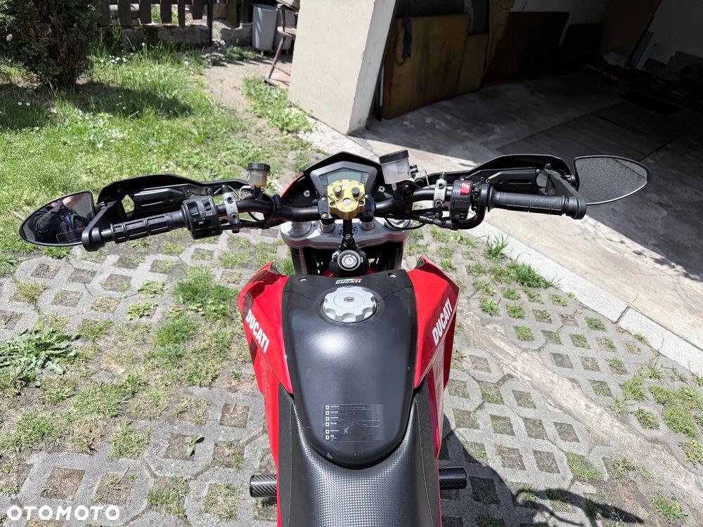 Ducati Hypermotard - 6