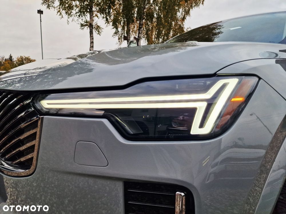 Volvo XC 90 - 23