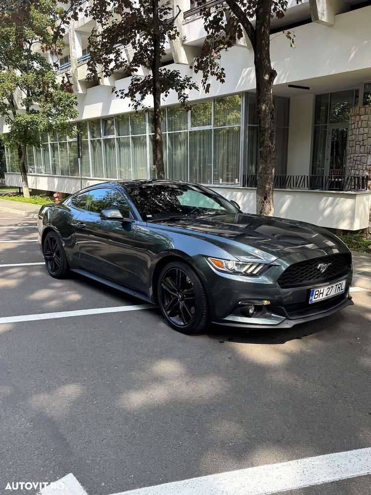 Ford Mustang 2.3 EcoBoost Aut. - 16