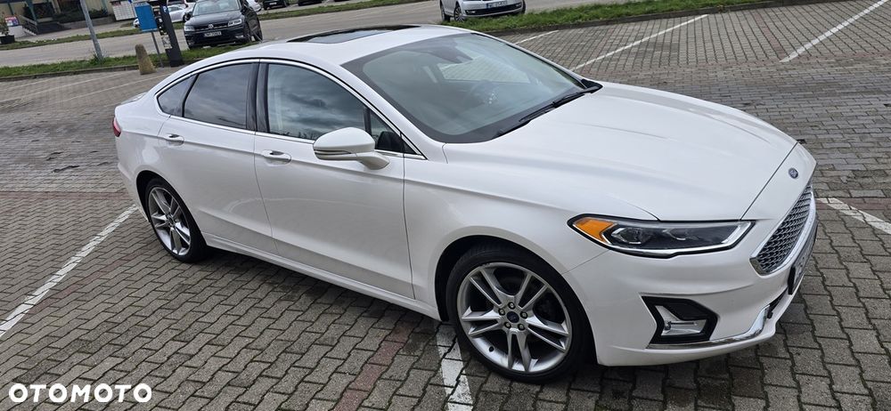 Ford Fusion - 3