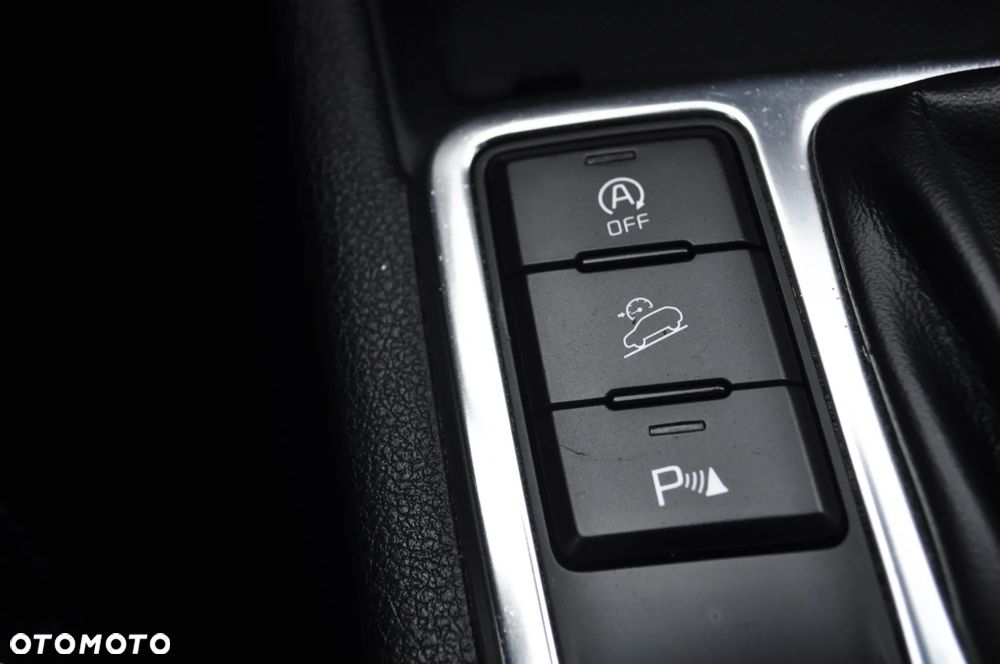 Kia Sportage 1.6 GDI L Business Line 2WD - 23