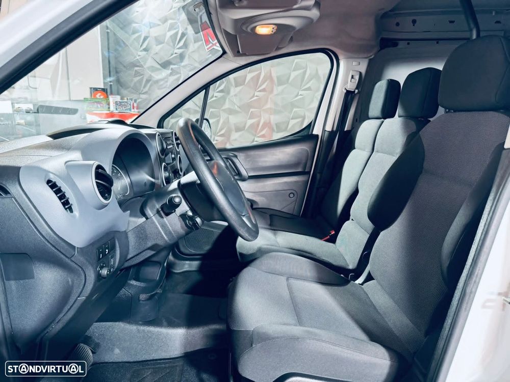 Peugeot e-Partner L2 FlexCab (50kWh) Pro - 25