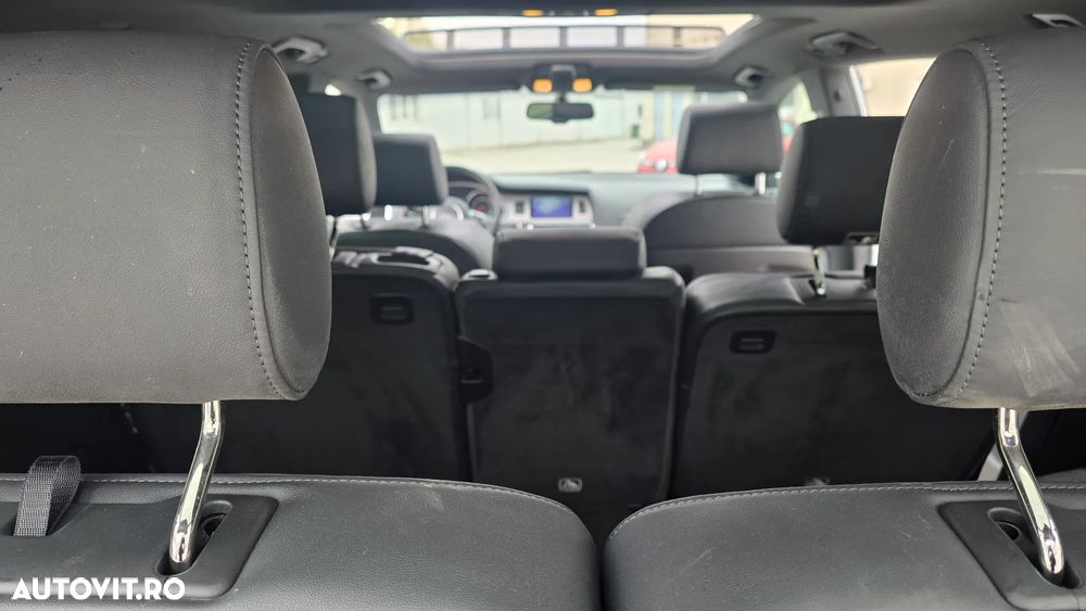 Audi Q7 3.0 TDI Quattro Tip - 11