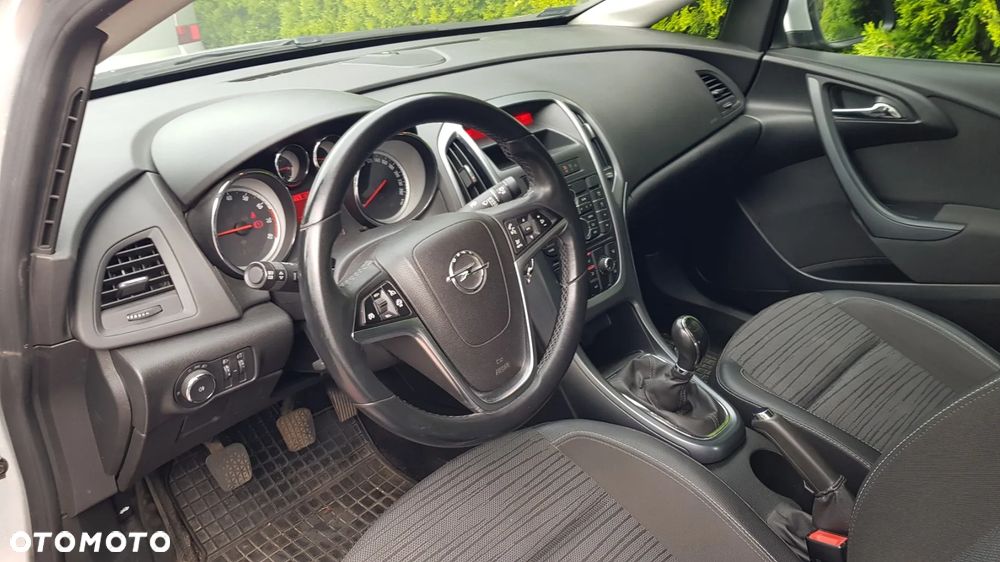 Opel Astra IV 1.6 Active EU6 - 2