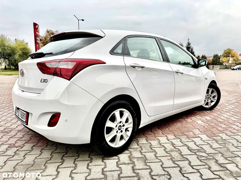 Hyundai i30 - 32