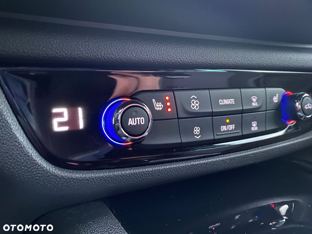 Opel Insignia 2.0 Automatik Business Edition - 14