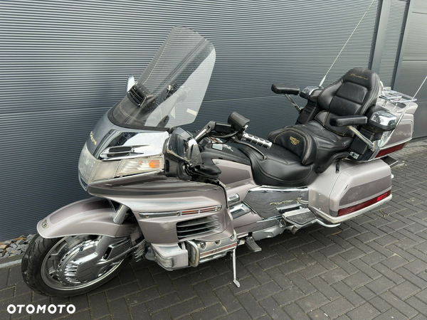 Honda GL