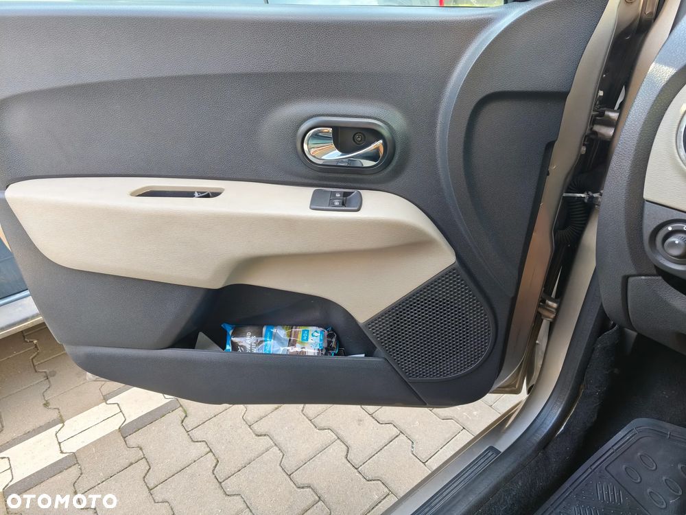 Dacia Lodgy 1.5 dCi Laureate - 8