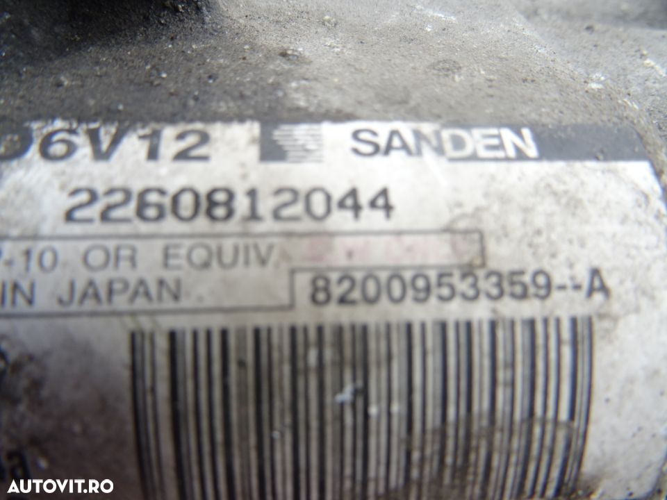 Vand Compresor Clima Renault Clio 3,4  1.5 DCI K9K Euro5 din 2010 cod: 8200953359--A - 2