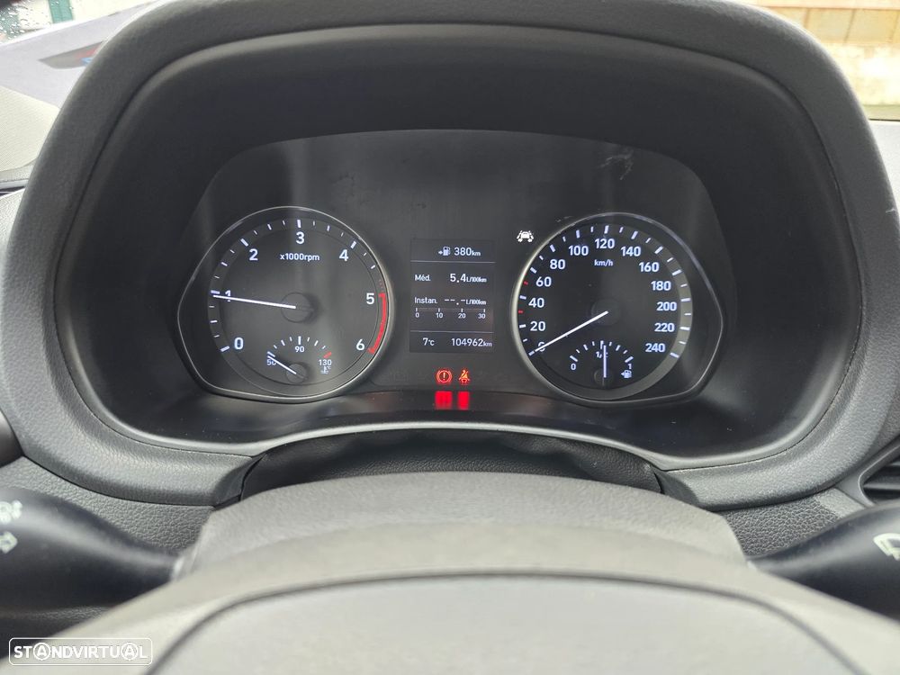 Hyundai i30 1.6 CRDI Comfort+Navi - 15