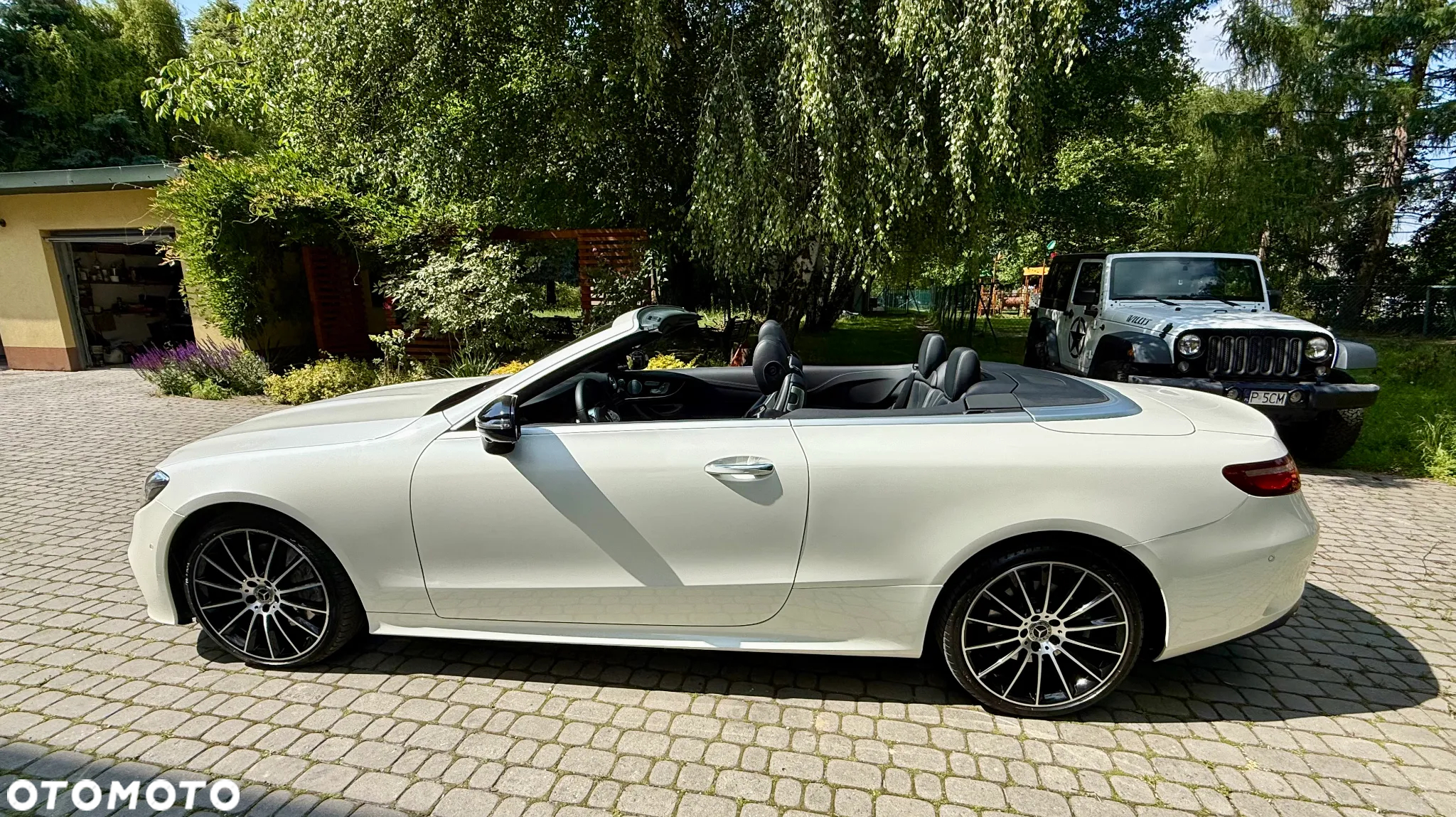 Mercedes-Benz Klasa E 350 Kabriolet 9G-TRONIC - 24
