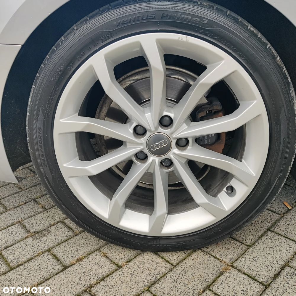 Audi A4 Avant 2.0 TDI S tronic quattro sport - 17