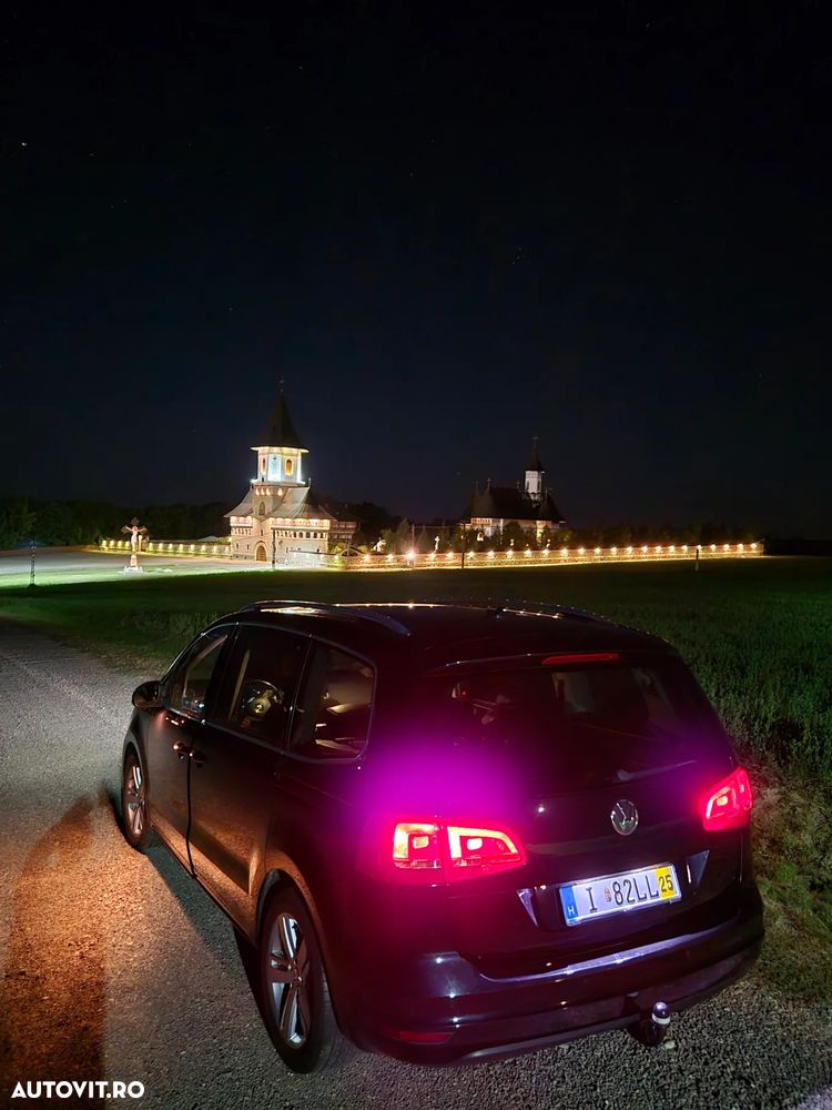 Volkswagen Sharan 2.0 TDI DSG Blue Motion Highline - 4