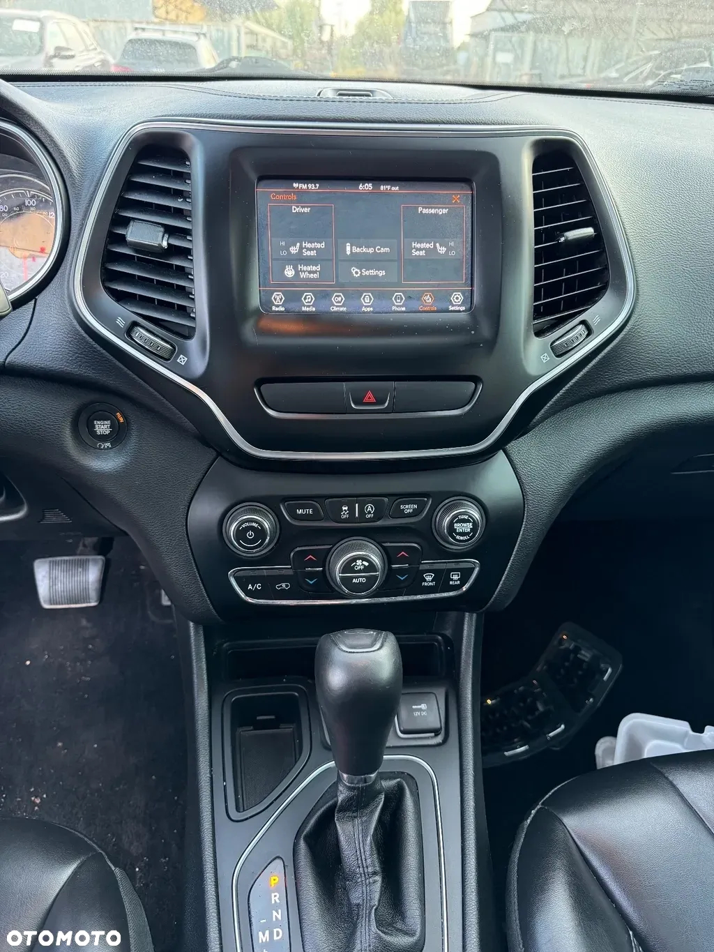 Jeep Cherokee - 6