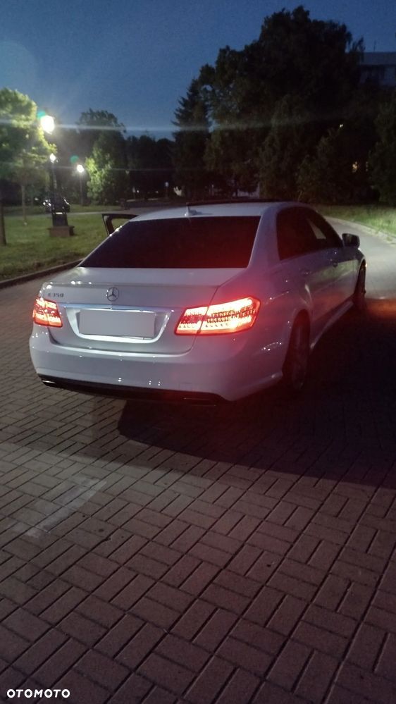 Mercedes-Benz Klasa E 350 BlueEFFICIENCY 7G-TRONIC Avantgarde - 14