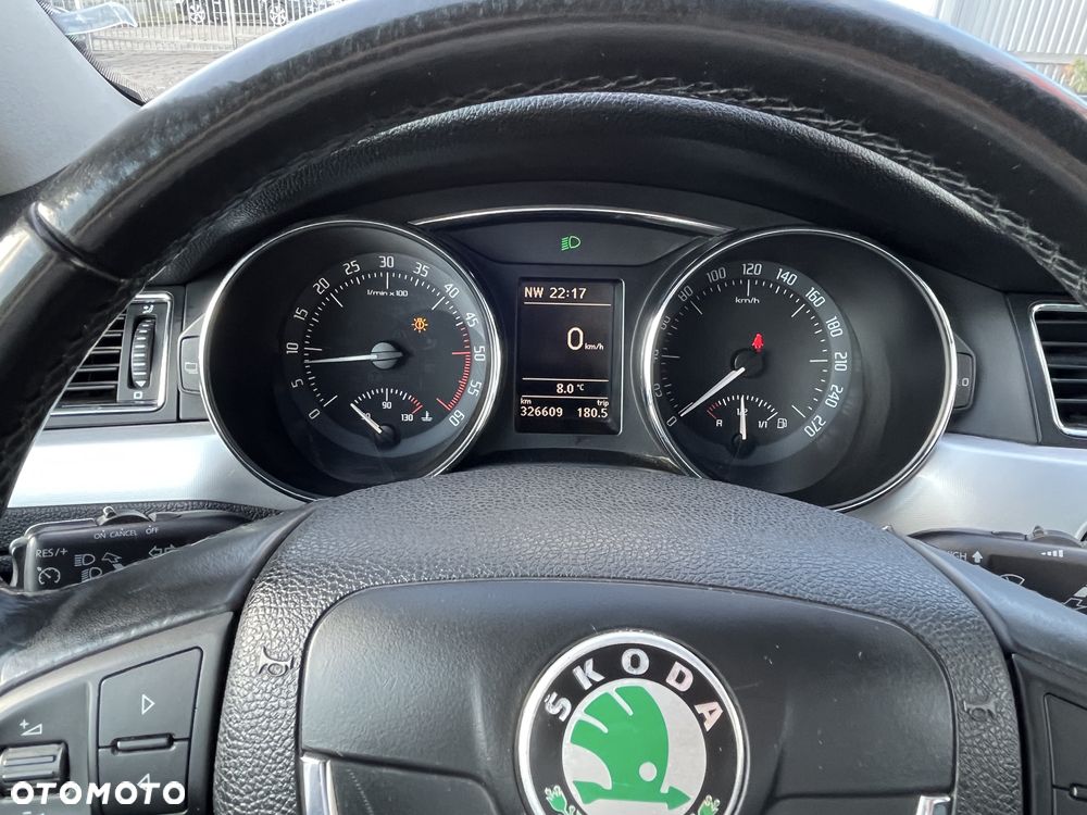 Skoda Superb - 8