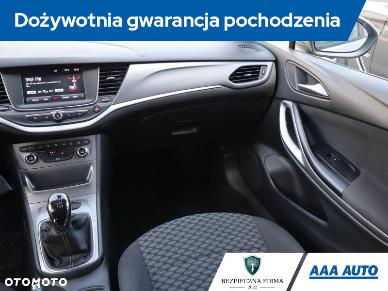 Opel Astra - 9