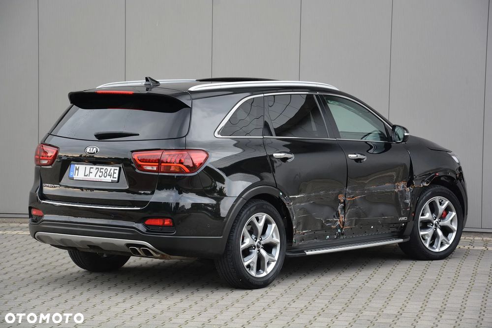 Kia Sorento 2.2 CRDi AWD Platinum Edition - 6