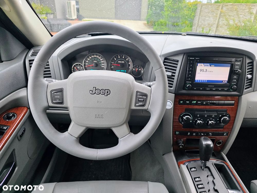 Jeep Grand Cherokee 5.7 V8 Limited - 8