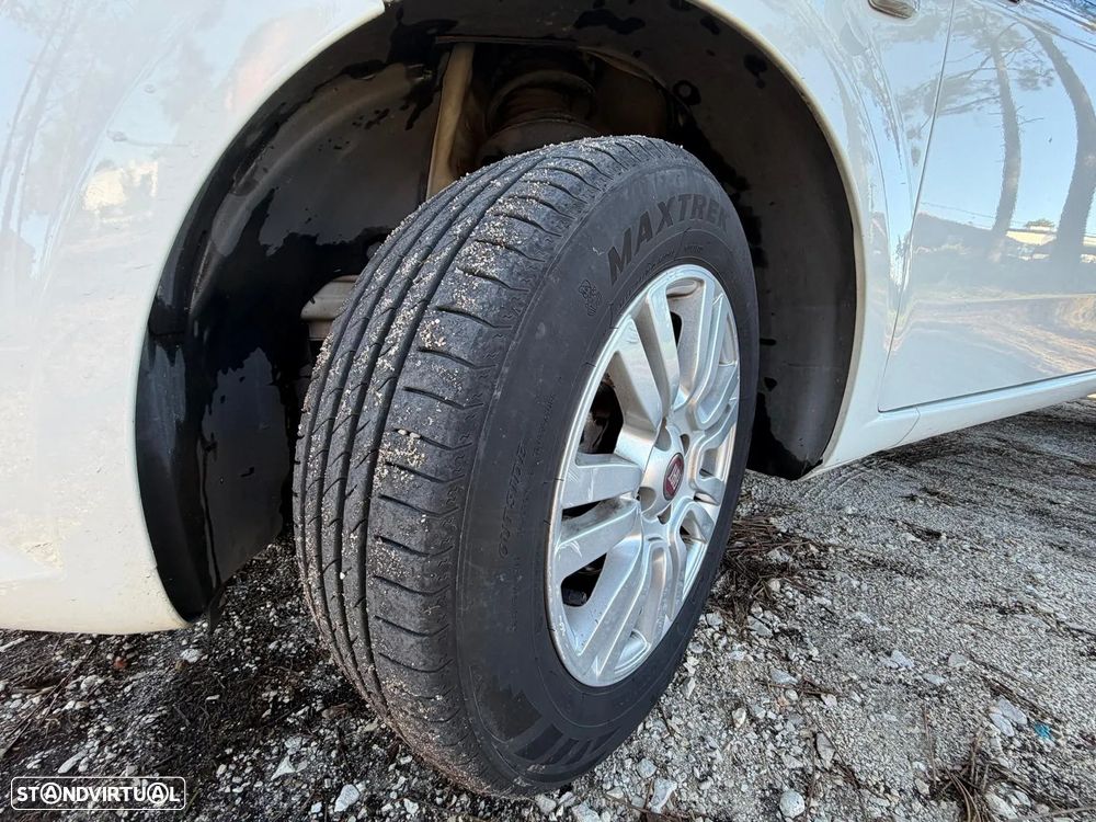 Fiat Punto Evo 1.4 Dynamic GPL - 8