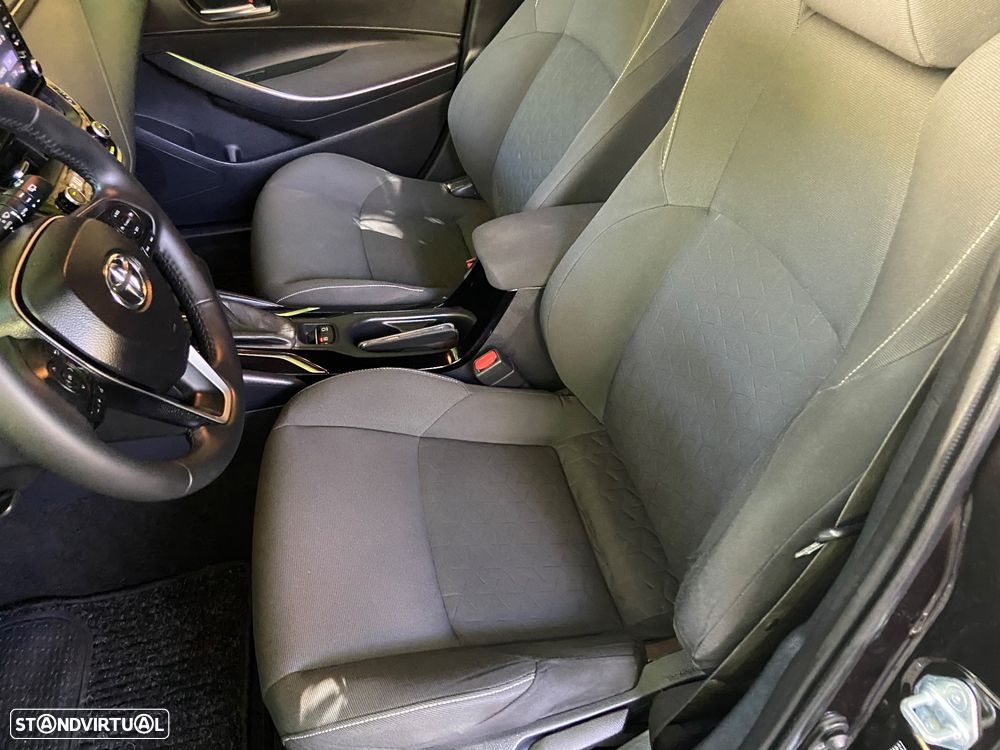 Toyota Corolla 1.8 Hybrid Comfort+P.Sport - 10