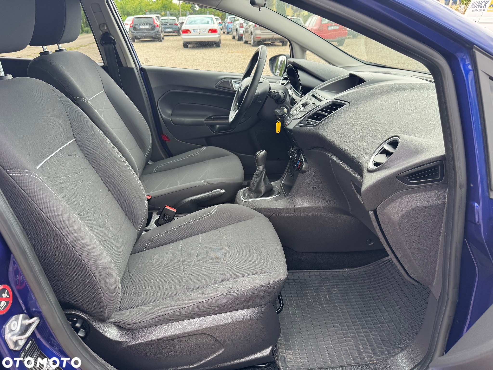 Ford Fiesta 1.4 Trend - 25