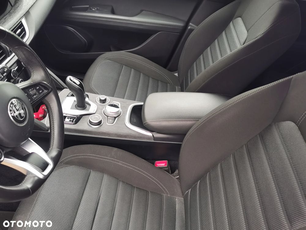 Alfa Romeo Stelvio 2.0 Turbo Super Q4 - 7