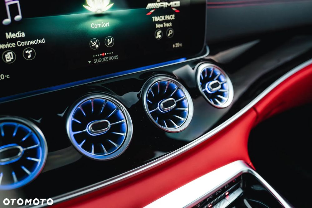 Mercedes-Benz AMG GT - 24