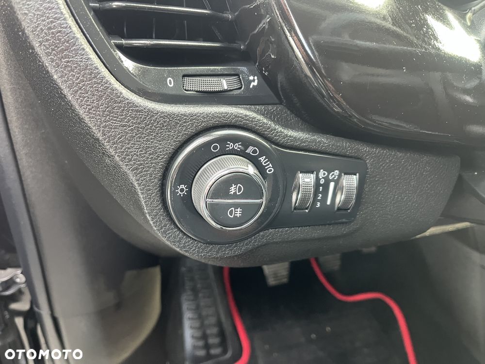 Fiat 500X 1.4 MultiAir 4x2 S&S Lounge - 24