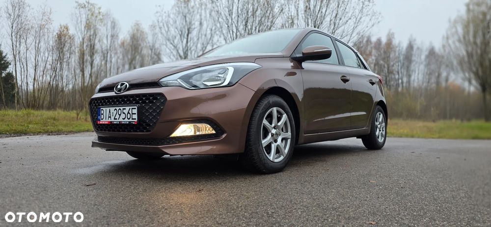 Hyundai i20 1.2 YES Silver - 2