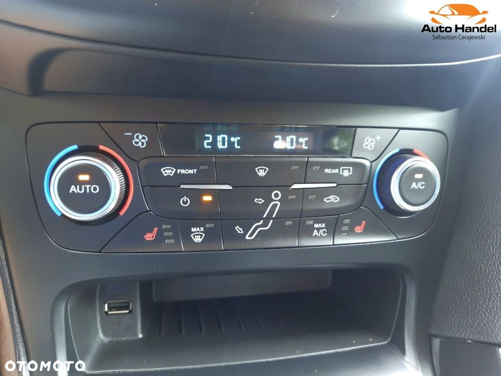Ford Focus - 31