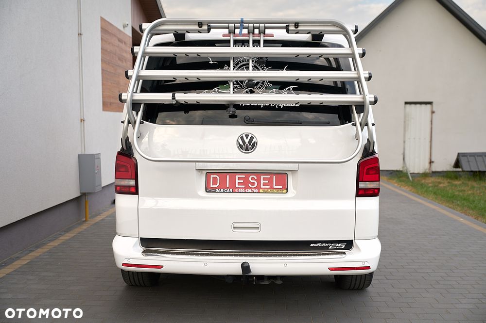 Volkswagen Multivan - 14