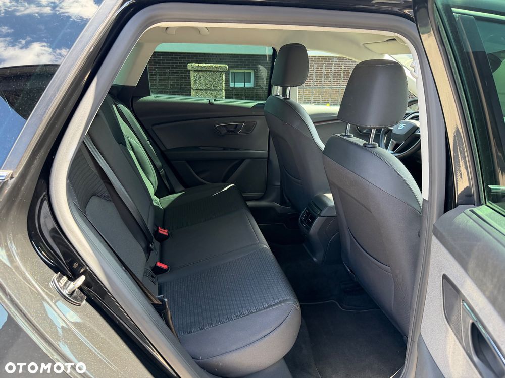 Seat Leon 2.0 TDI DPF DSG Xcellence - 24