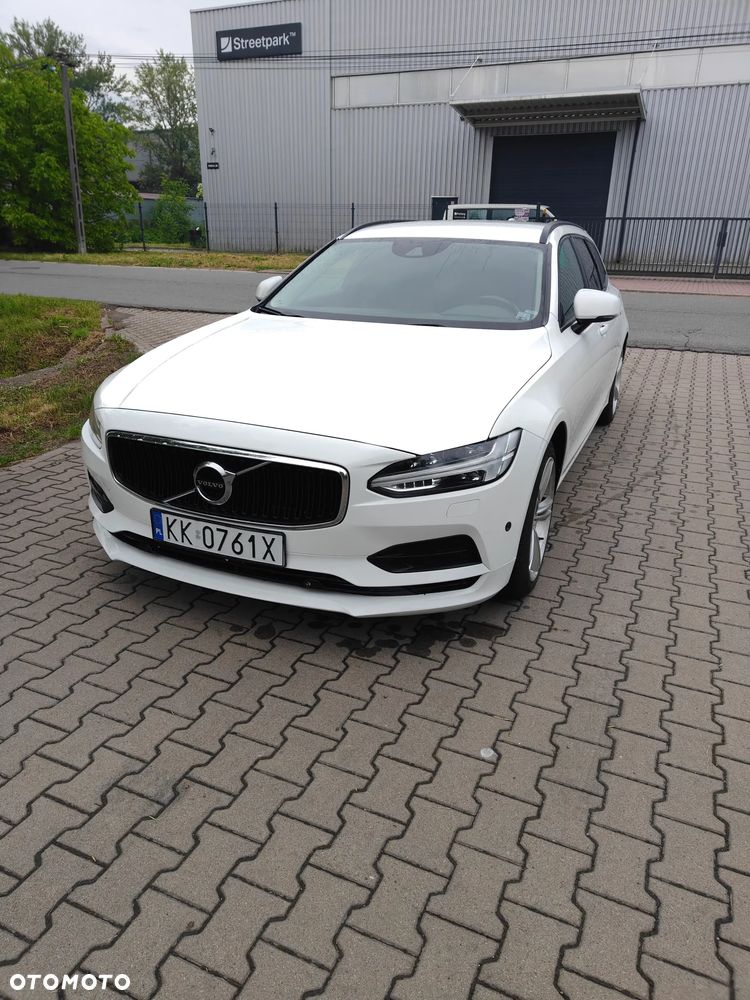 Volvo V90 D3 Momentum - 9