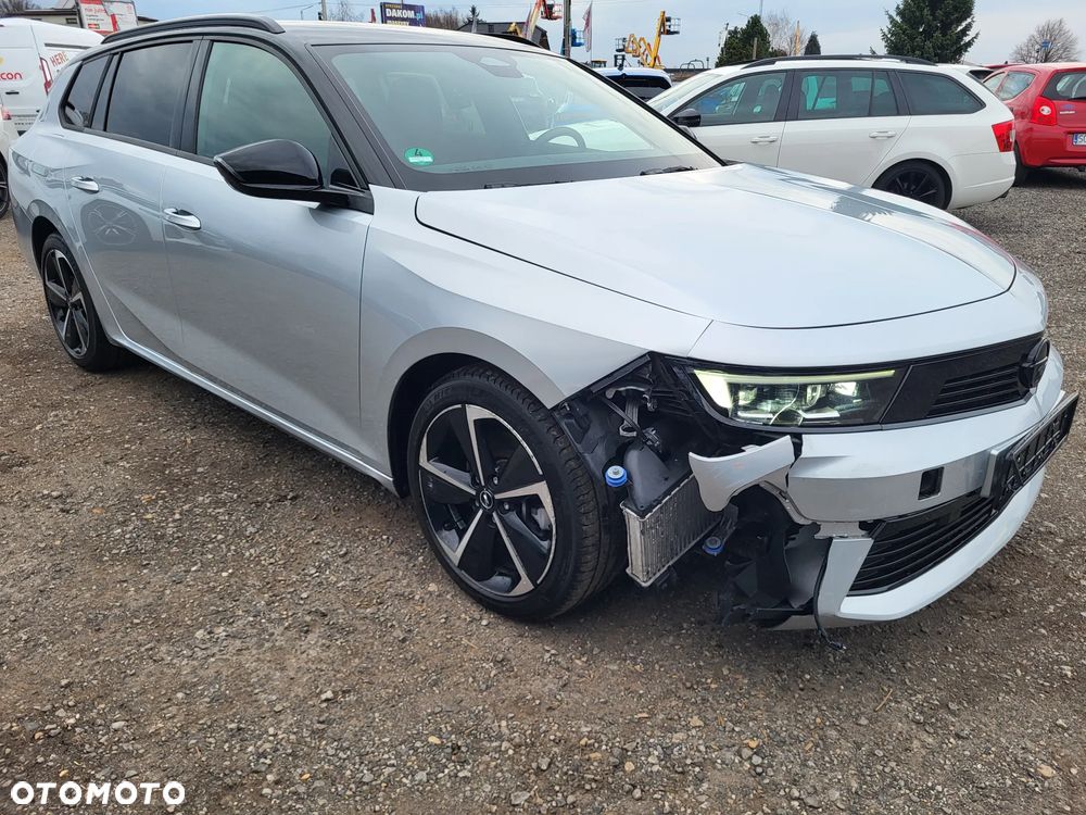 Opel Astra 1.2 Turbo Automatik GS Line - 2