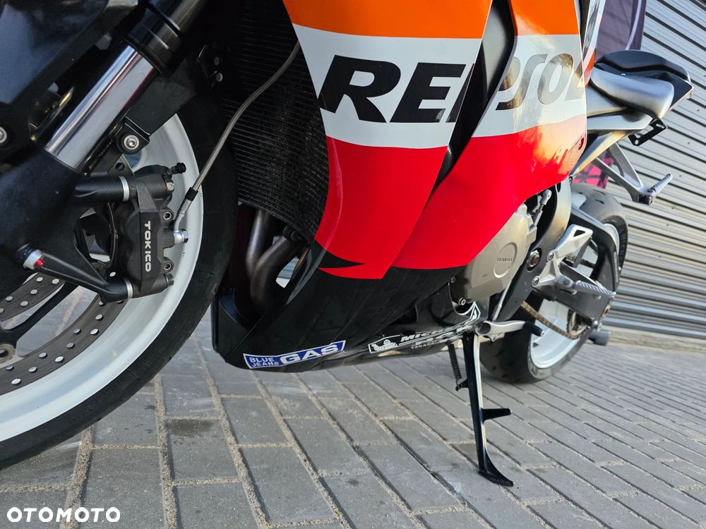 Honda CBR - 25