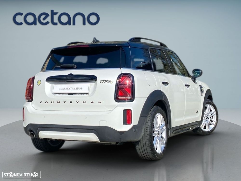 MINI Countryman Cooper SE Premium P. Classic Auto - 2