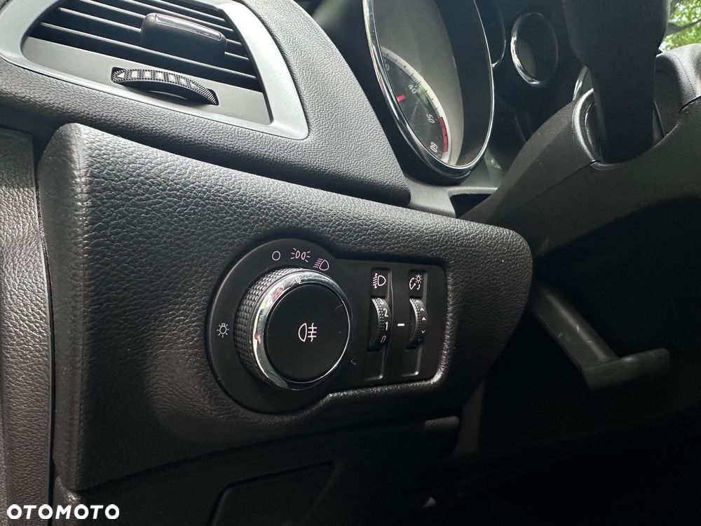 Opel Astra - 21