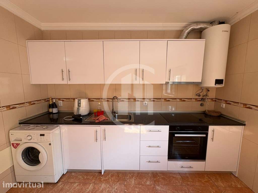 Excelente apartamento T2 Duplex com 140 m², situado no centro de Ca... - Grande imagem: 4/14