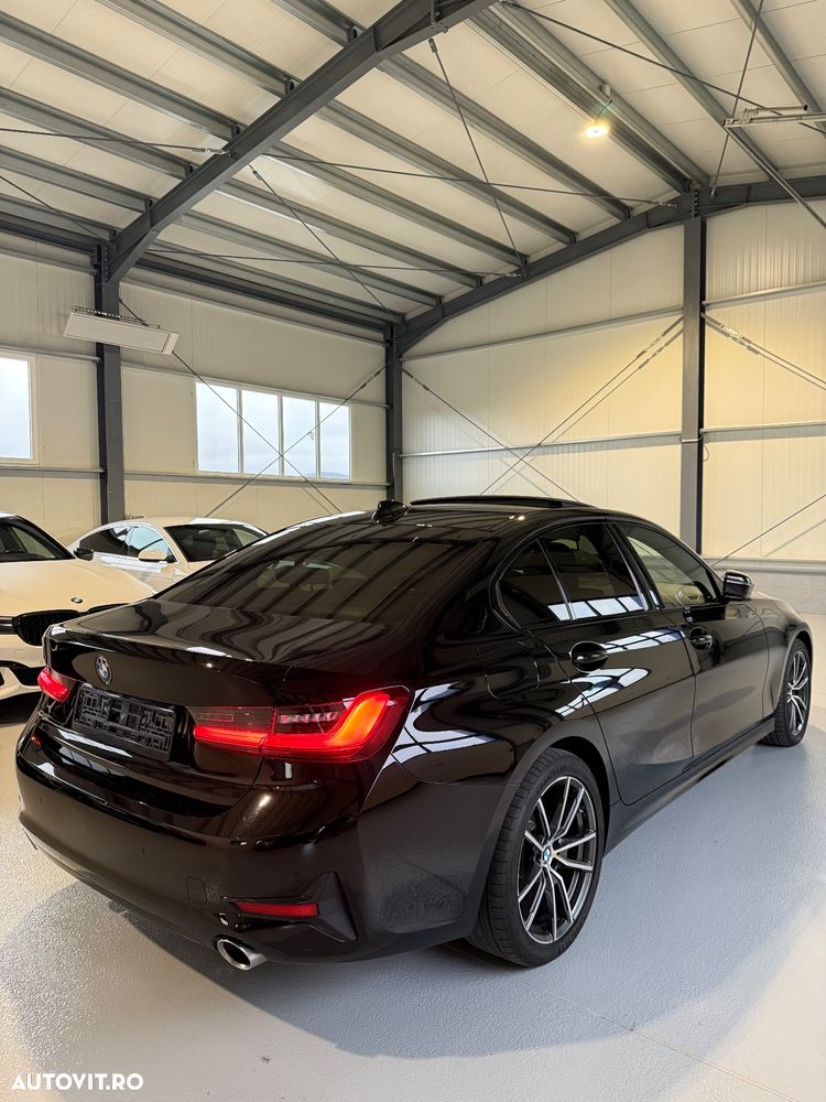 BMW Seria 3 320d Aut. Sport Line - 4