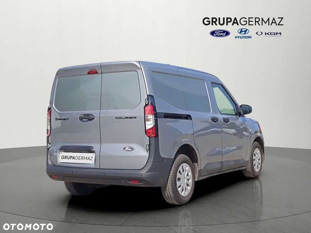 Ford Transit Courier - 7