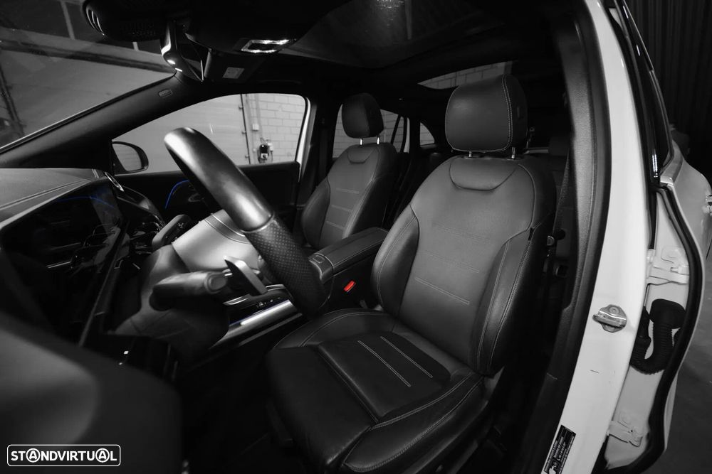 Mercedes-Benz GLA 250 e 8G-DCT AMG Line - 10