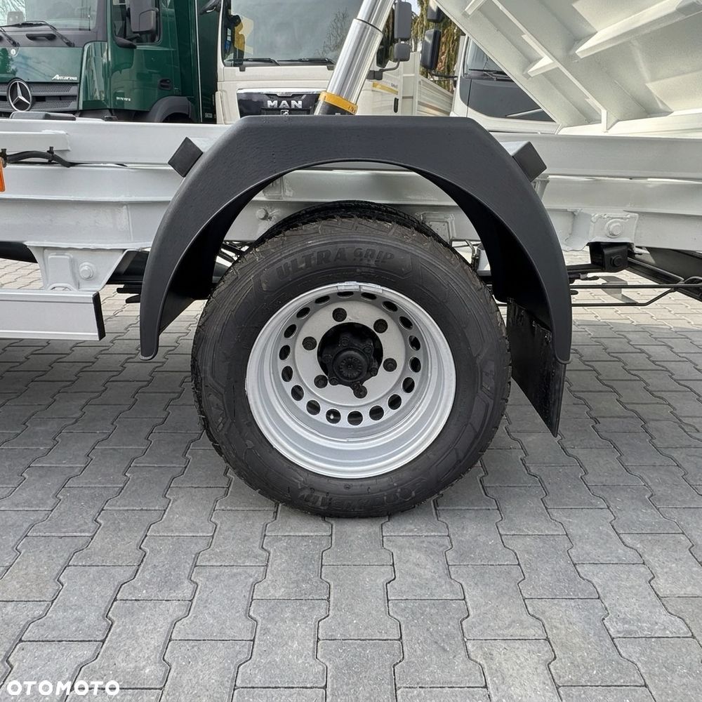 Mercedes-Benz Sprinter 516 Wywrotka 3- Stronna - 11