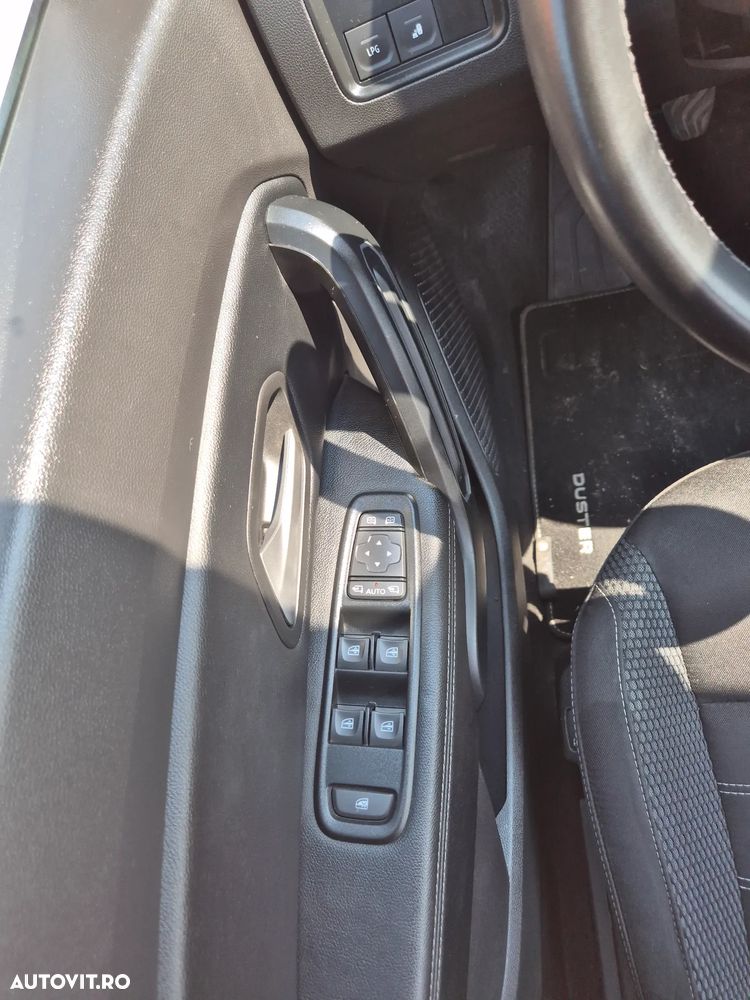 Dacia Duster ECO-G 100 Journey+ - 8
