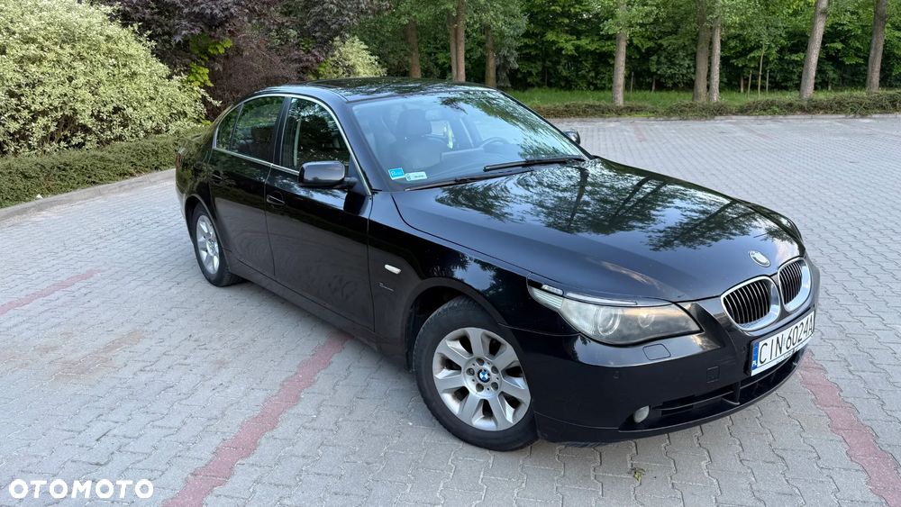BMW Seria 5 525d - 2