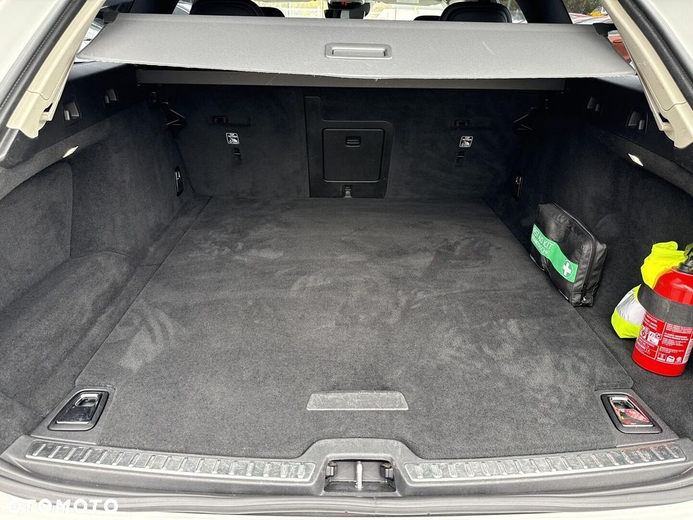 Volvo V90 Cross Country D4 SCR AWD Pro - 14