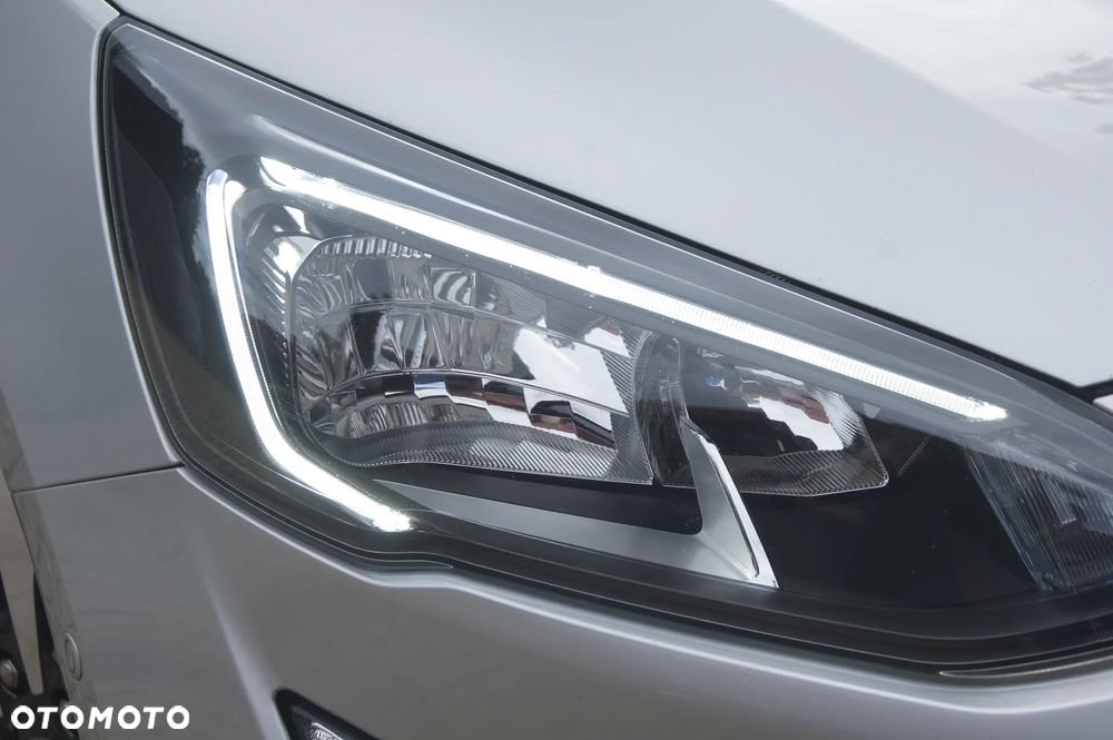 Ford Focus 1.5 EcoBlue Start-Stopp-System COOL&CONNECT DESIGN - 12